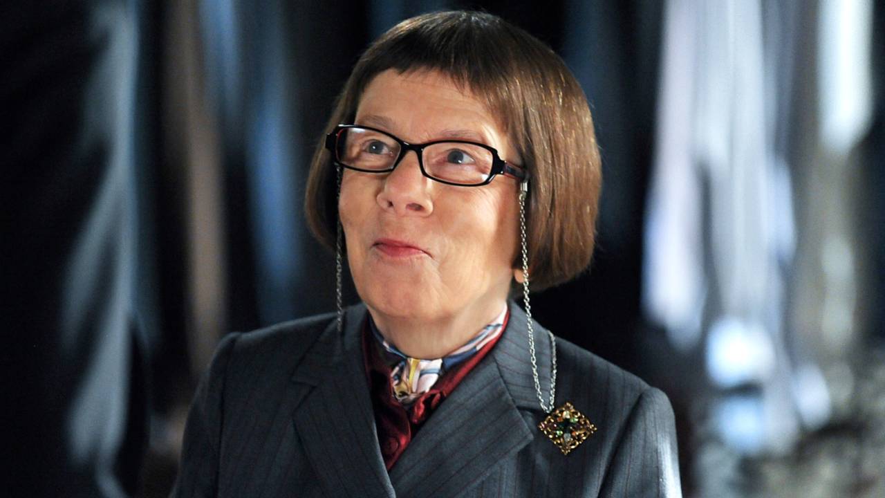 Linda Hunt